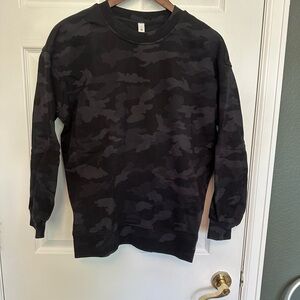 Lululemon Athletica Black Camo Terry Sweatshirt (Sz 4)